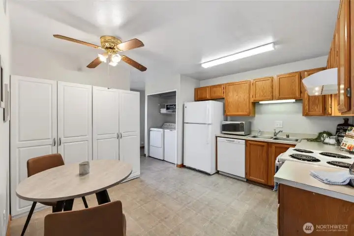 Your kitchen comes with plenty of storage space including the large shelving unit (not attached if you wish to remove)