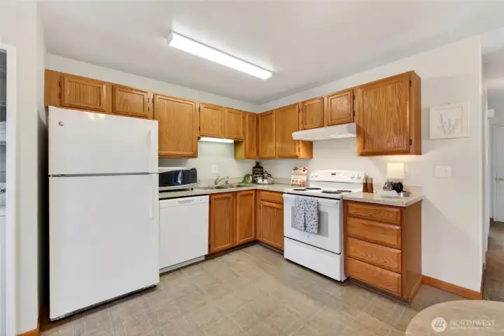 All appliances stay.