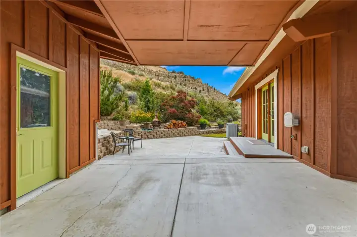 Large Covered Patio Large Covered Patio