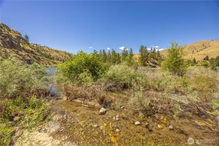 Great areas for hiking and enjoying Nature.