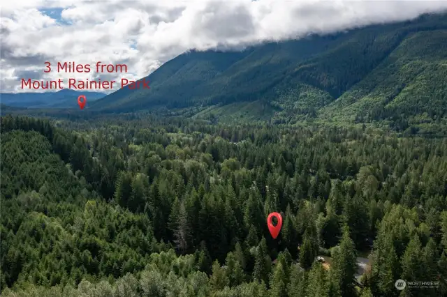 House located about 3 miles from the Entrance to Mt Rainier National Park