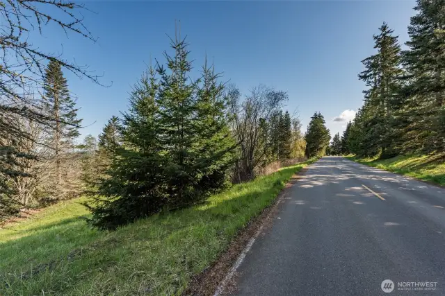Ravens Ridge Road