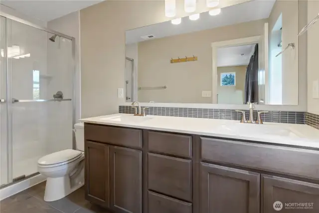 Primary 3/4 Bathroom