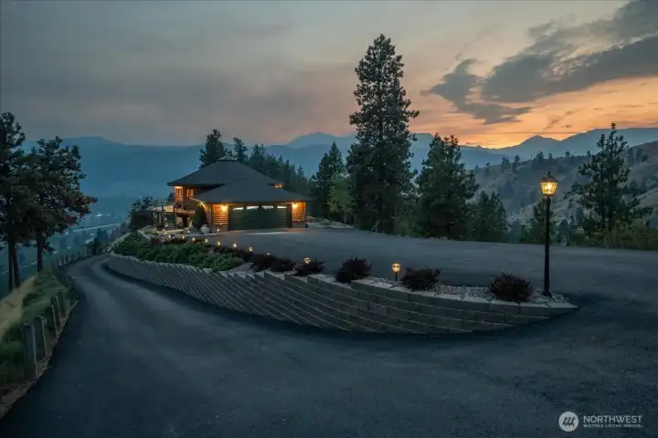 Views of the Enchantments at dusk