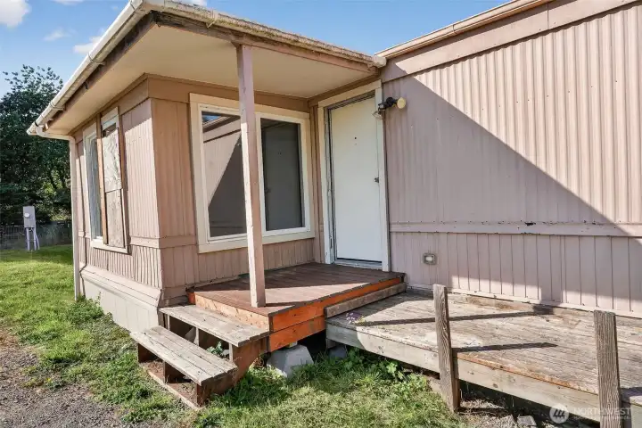 Front entrance to the Manufactured home