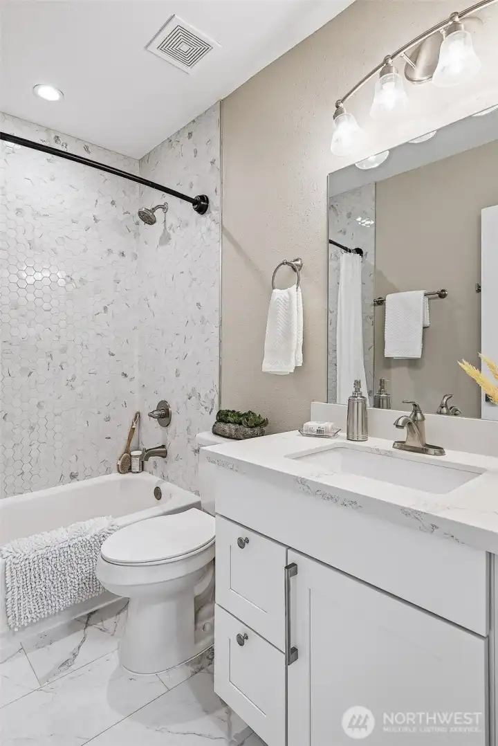 Main Level Primary Ensuite