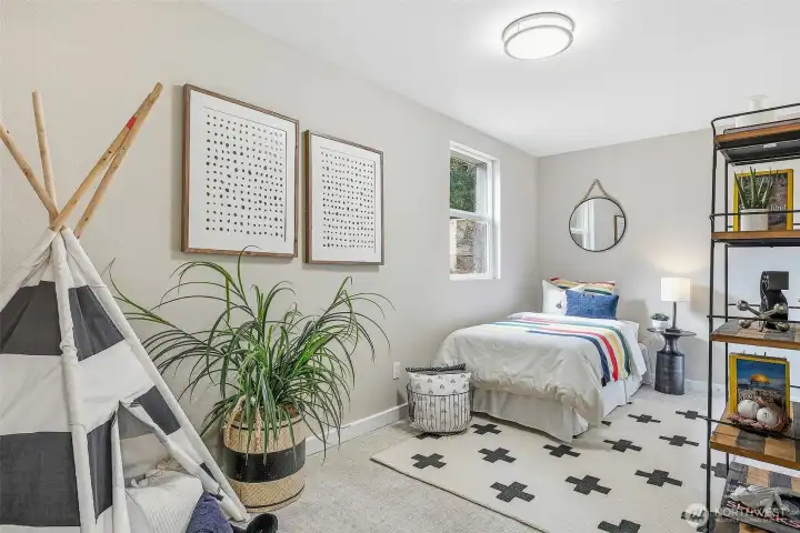 Lower Level Bedroom 2
