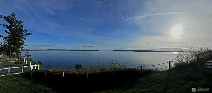 Panoramic views of the Sound!