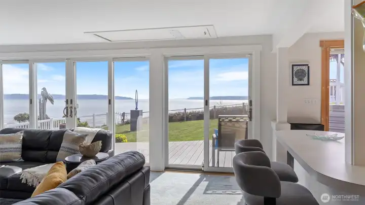 Open the sliding doors to let in the ocean breezes