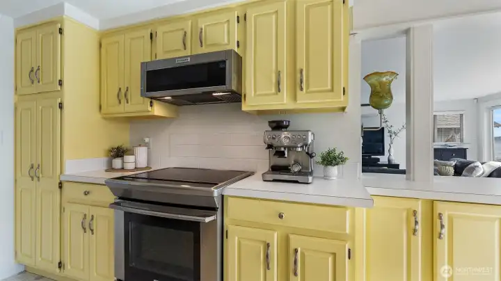 High-end induction range and newer microwave