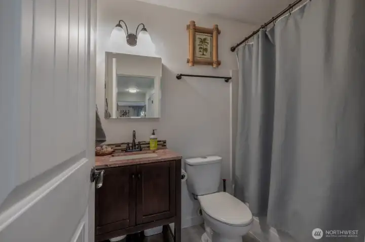 Main floor full bath