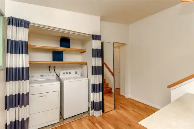 Main floor laundry. Washer and dryer stay.