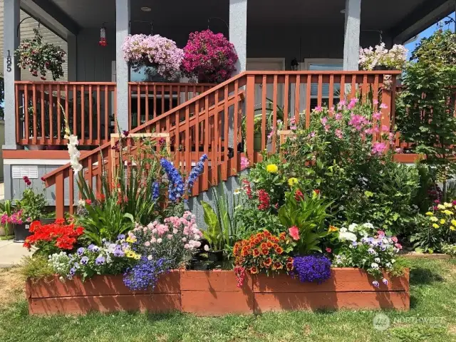 Spring Flowers Curb Appeal