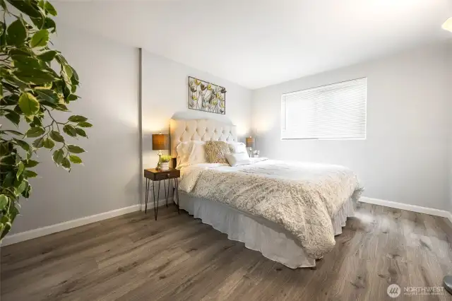 Large bedroom easily fits king size bed