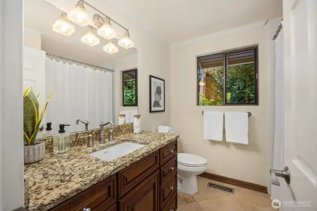 Upper full bath.