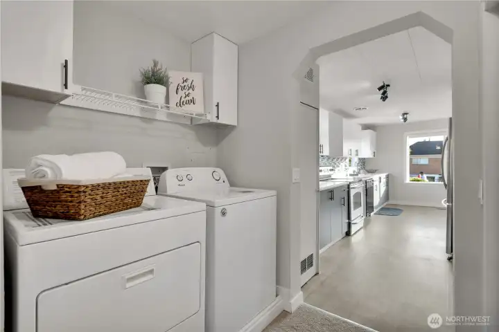 Washer & Dryer included