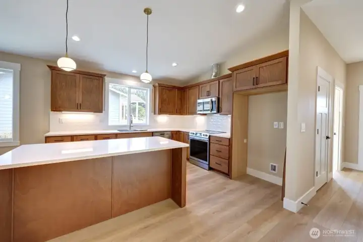 Beautiful kitchen with under cabinet lighting!