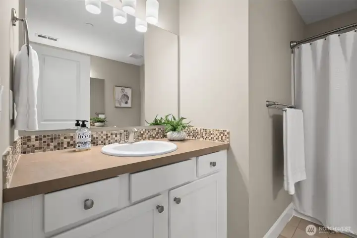 POV - 2nd vanity in the main bathroom.