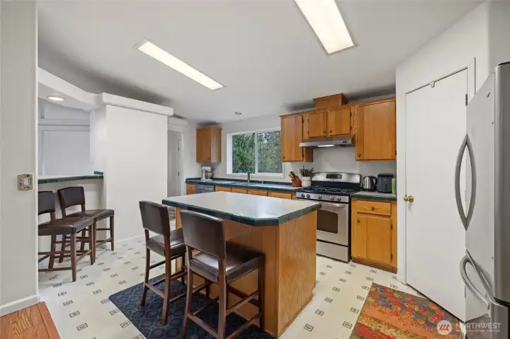 Step in Pantry, the refrigerator stays.