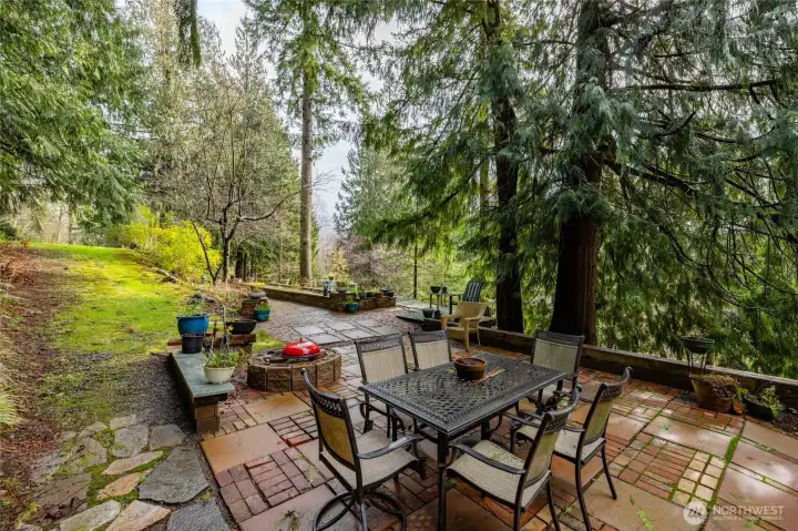 Lovely outdoor areas