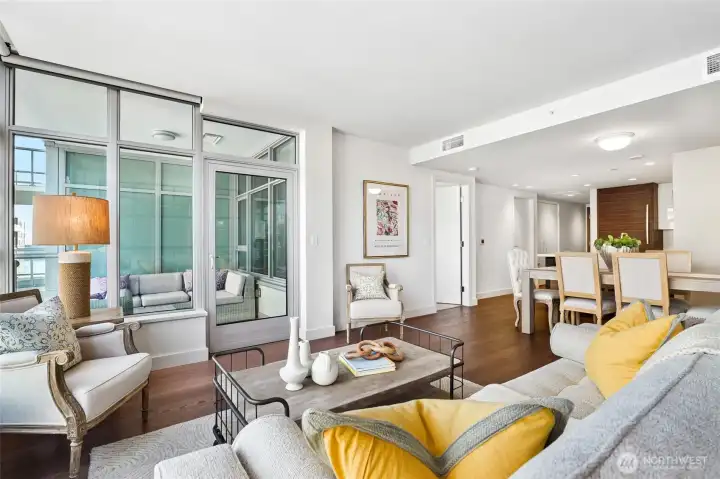 Another angle of the living space, open & light.