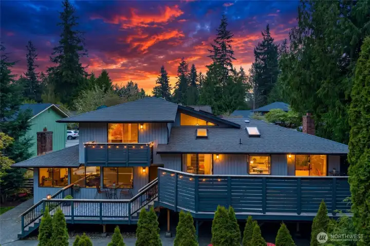 This deck and home lives large! So much room to spread out and enjoy life!