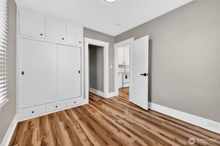 Built in storage Built in storage