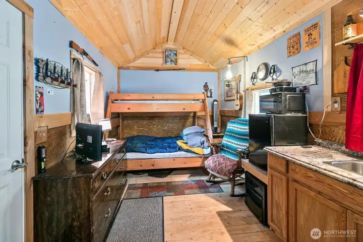 Inside of the bunk house sleeps two. Inside of the bunk house sleeps two.
