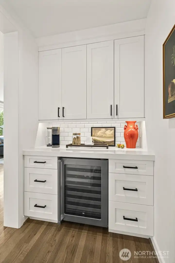 Butler's Pantry with breverage cooler