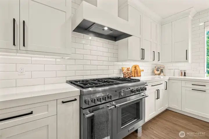 Top of the line range w/ double oven