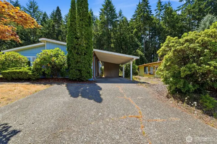 Carport and driveway parking