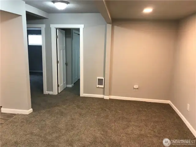 Lower unit