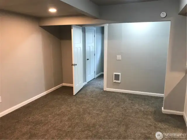 Lower unit