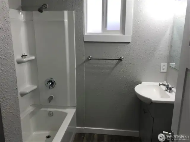 Lower unit