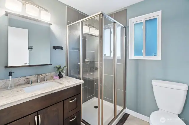 Fully updated 3/4 bath in 2025