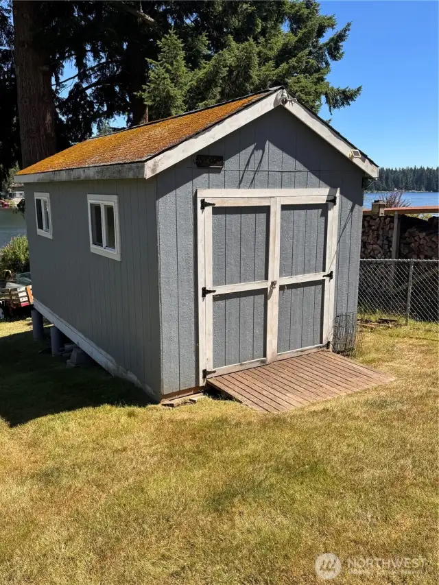 Shed