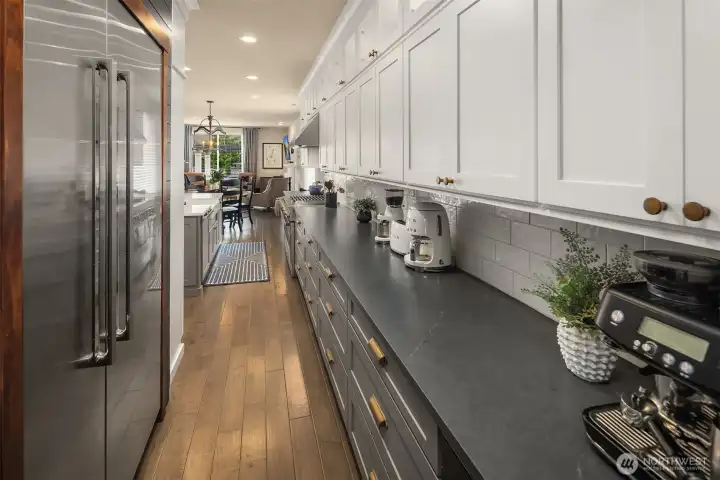 High End stainless Steel appliance including this extra wide fridge!
