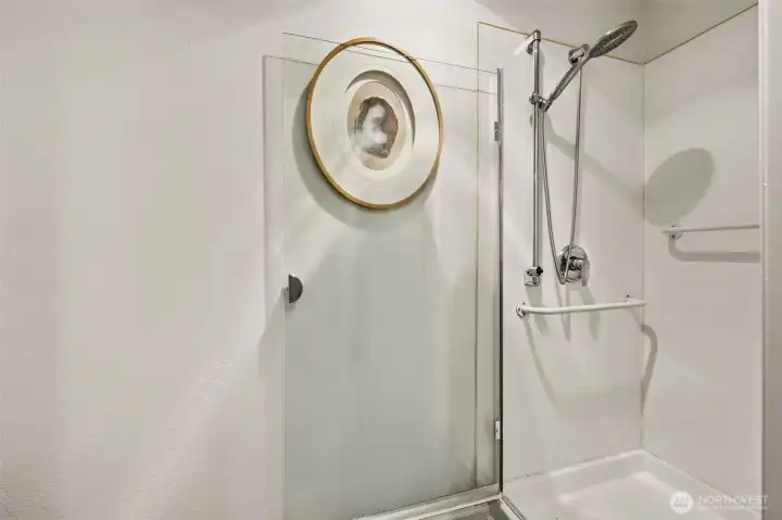 Ensuite Primary Bath