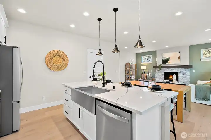 Photos are for representation purposes only.