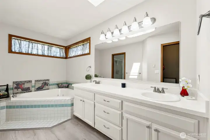 Dual Vanity in Primary Bedroom