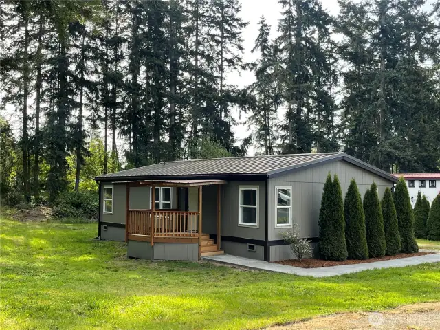 Is this a lovely setting or what? Love that little nice sized deck for an afternoon breaK!