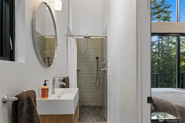 3/4 Bath in the guest cabin.