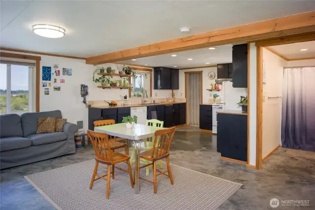 Upstairs barn studio apartment.