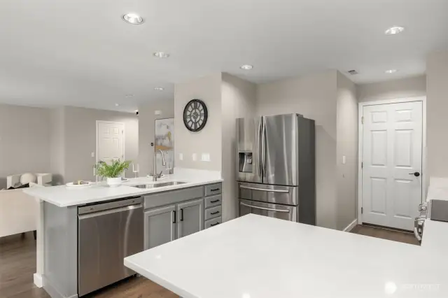 The door leads to the garage  ... easy access to the kitchen when you bring in your groceries in!