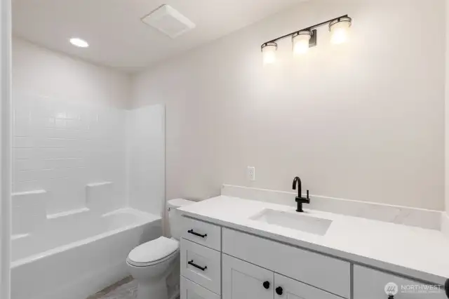 Main bathroom on the upper level.