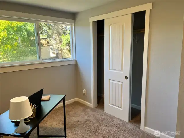 4th bedroom with closet.