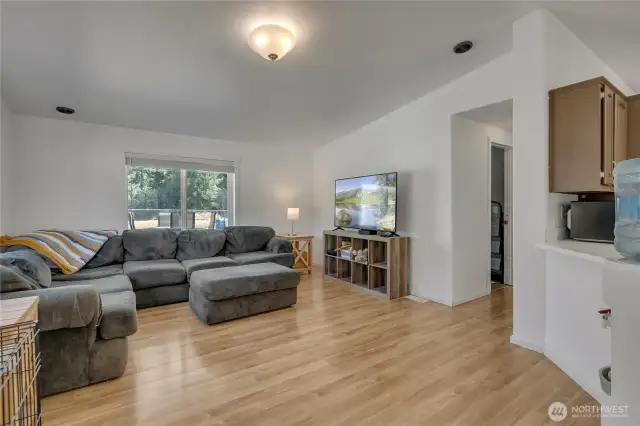 Additional living room
