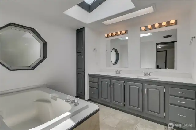 Primary Bath with large soaking tub.