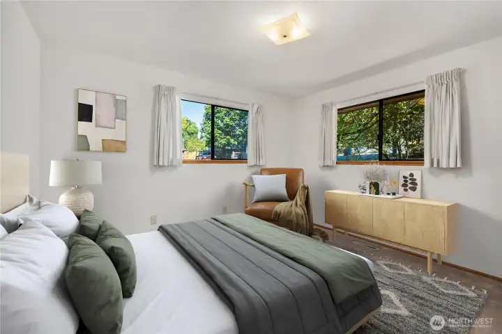 Bedroom 3 (virtually staged)
