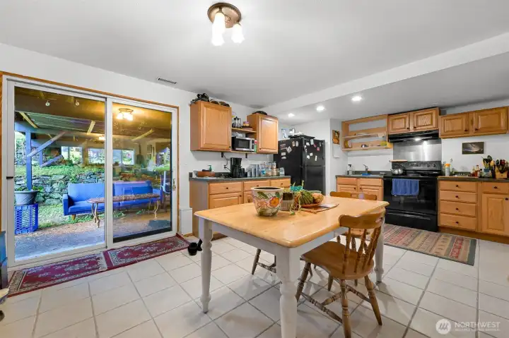2nd Kitchen